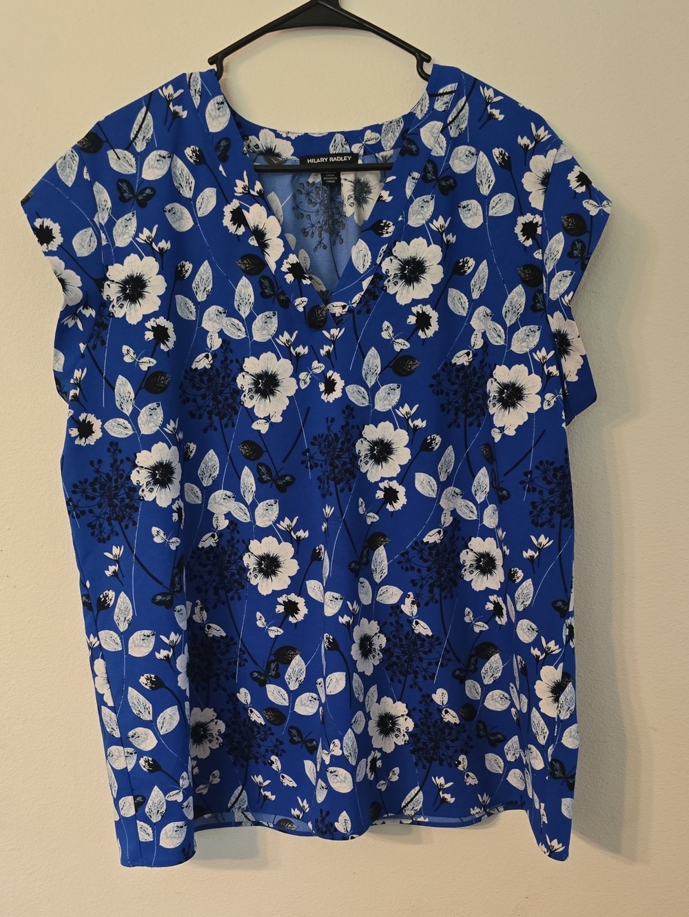 Rafaella Blue Floral V-Neck Cap Sleeve Top
